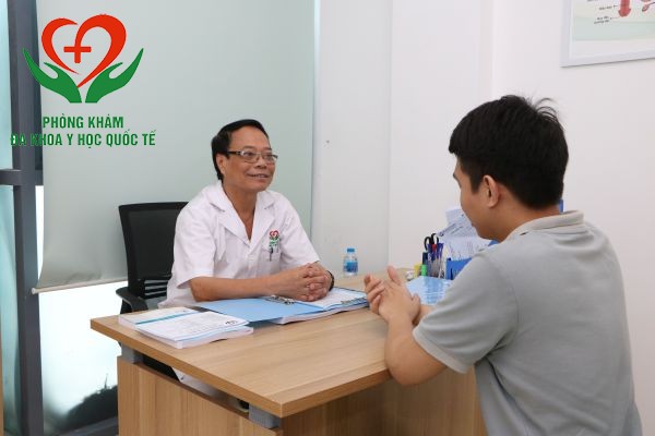 Bác sĩ Hoàng Huy Giáp-chuyen khoa nam học Hỗ trợ điều trị yếu sinh lý nam