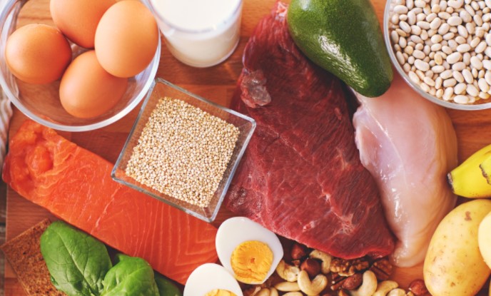 1 bữa nên ăn bao nhiêu protein, protein có tác dụng gì đối với sức khỏe?