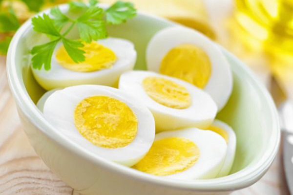 Ăn trứng có béo không