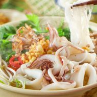 1-to-hu-tieu-bao-nhieu-calo